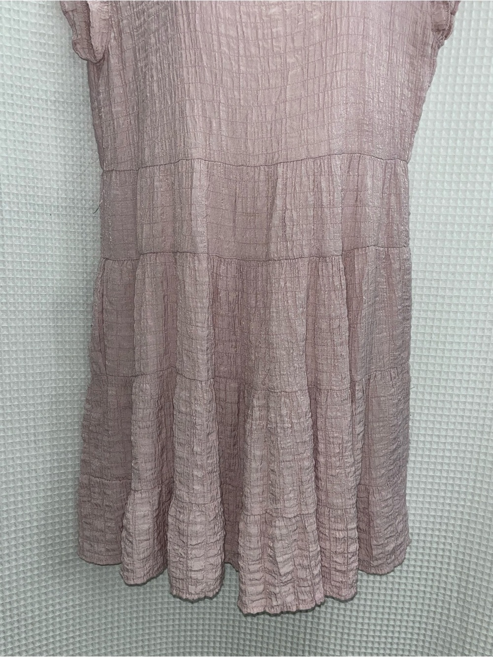 Knox Rose Dusty Rose Crinkled Tiered Mini Dress size small - Picture 3 of 9